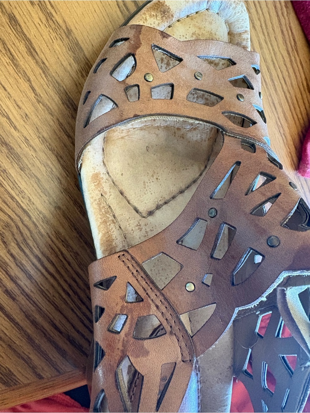 Sandals - Picture 8 of 8